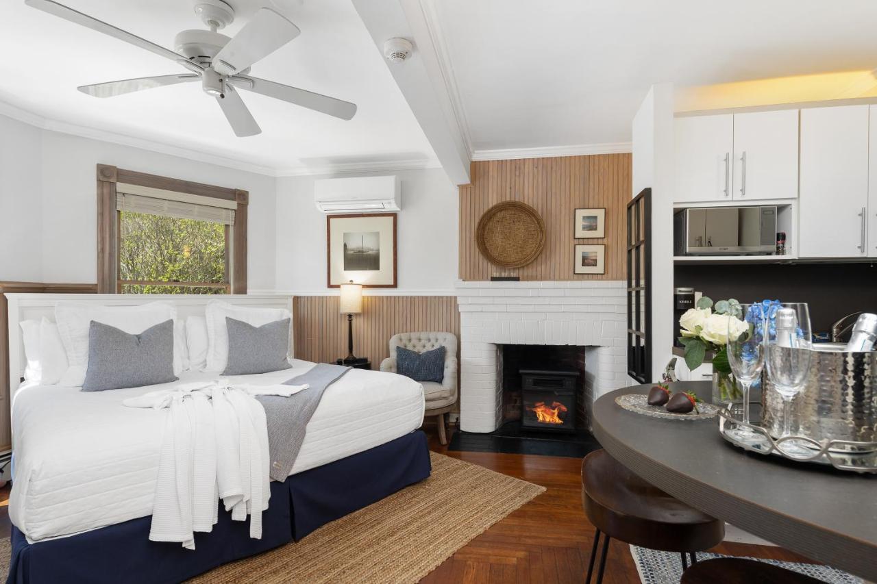Bed and breakfast On The Sound Falmouth